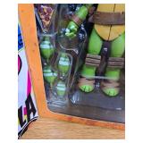 NECA Teenage Mutant Ninja Turtles (2012 Cartoon) 7" Scale Action Figure Ultimate Michelangelo