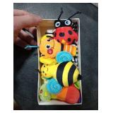 Infinno Baby Wrist Rattle Socks and Foot Finder Set, Perfect Baby Toys for 0-12 Months Newborn Boys and Girls As Shower Gifts, Garden Bug Series