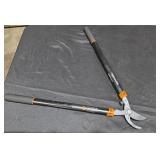 Fiskars Bypass Lopper With Non Slip Grip Aluminum Handle (28 Inch) - Retail: $21