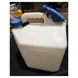 SureCan SUR5SU1 Camping Portable Water Station 5 Gallon Utility Tank with Spigot - Retail: $76