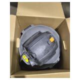 6 Gal. 3.5 Peak HP NXT Shop Vacuum Wet Dry Vac with General Debris Filter, Locking Hose and Attachments HD06001 (Wheels Missing) - Retail: $80