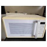Farberware 1000W Countertop Microwave Oven