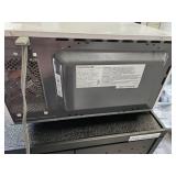 Farberware 1000W Countertop Microwave Oven