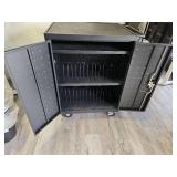 Pearington 18 Bay Tablet and Laptop Charging cart