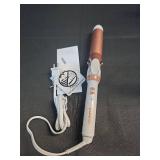 Conair Double Ceramic 1 ¼-Inch Curling Iron, 1 ¼-Inch Barrel Creates Loose Curls, Hair Curler for Use on Medium & Long Hair, White/Rose Gold