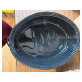 Granite Ware 18" Oval Roaster with Cover, Porcelain Enamel