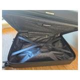 $99 SwissGear 8018 Expandable Hard Shell Carry-On Luggage with Spinner, BLA