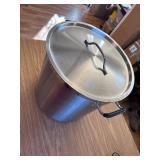 $160 CURTA 50 Qt Stock Pot w/ Lid, 15.7 in Bottom, NSF 3-Ply 18/8 SS