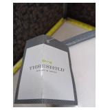 Threshold Seersucker Duvet Set - King Size