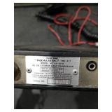 Realistic TRC-417 CB Radio with Microphone