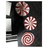 3 Pieces Christmas Table Decorations Wood Candy Set, Red Christmas Tiered Tray Decor,Rustic Candy Table Decorations for Home Tables(Cute)