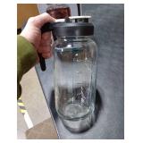 2 Quart Glass Pitcher with Lid - Mason Jar Pitcher with Filter Lid, Wide Mouth Jar Leak-proof Water Jug, Heavy Duty Glass Container for Water, Juice, Milk, Tea, Iced Coffee, and Drinks