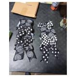 Janinka 8pcs Black And White Bows