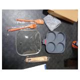 Ywmoml 4 Cup Nonstick Egg Pan Set with Lid Aluminum Omelet Skillet for Breakfast, Includes Silicone Scraper, Oil Brush, Chopsticks & Cleaning Cloth Compatible with Gas & Induction Cooktops NO 