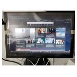 15 inch PC Monitor Desktop Monitor with 1440x900, Small Monitor with 16:10 LED Monitor, TFT Panel, 60 Hz, 5Ms, VGA, HDMI, Built-in Speakers.  HDMI Cable Included. SCREEN has Moved about 1/8 to the Lef