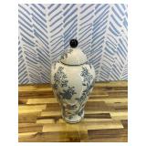 Magclay Ceramic Decorative Jars with Lid, Chinoiserie Ginger Jar for Home Decor, Vase Decor, Flowers and Birds, Blue and White