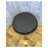 HomDSim Cake Carrier Round Cake Stand Plus Height Cake Container with Cupcakes Pad, Handle, Lid Reusable Package Box for Transporting Desserts,Pie,Toast,Fruit (10" Black)