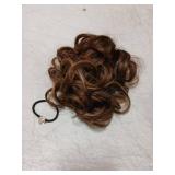 REECHO Ponytail Extension, 9" Claw Clip in Short Curly Wavy Pony Hair Extension Jaw Clip on Pony Tail HP001 Hairpiece for Women - Chestnut Brown with Golden Highlights