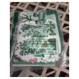 Leinuosen 6 Wild Flower Kitchen Towels Kitchen Decor and Accessories Set Floral Plant Oven Mitts and Pot Holders Sets Farmhouse Absorbent Dish Towels for Cooking Baking Grilling - Retail: $15