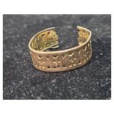 Gold Tone Filigree Crescent Band Ring