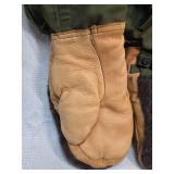 Military Arctic Mittens Set