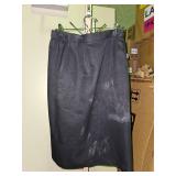 Koret Black Wool Blend Skirt Size 14