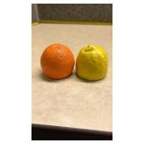 Decorative Ceramic Citrus Salt and Pepper Shakers(SS)
