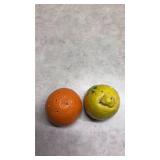 Decorative Ceramic Citrus Salt and Pepper Shakers(SS)