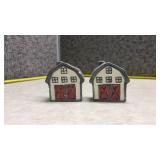 Decorative Ceramic House/Barn Salt and Pepper Shakers(SS)
