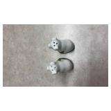 White Ceramic Pigs Salt and Pepper Shakers(SS)