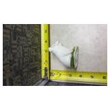 White Ceramic Pigs Salt and Pepper Shakers(SS)