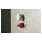 Cardinal and Snowflake Salt and Pepper Shakers(SS)