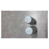 White Ceramic Wisconsin Salt and Pepper Shaker Set (SS)