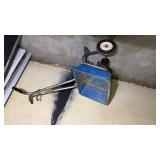 Red Devil Push Seeder