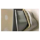 Plastic Dish Containers