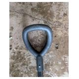 Suncast 20-inch Snow Shovel with Steel Core Handle