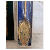 1979 Rogers First Colony Gold-Plated Collector Spoons - 2 ct