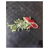 Mistletoe Christmas Decor, Artificial Fake Hanging Mistletoe Picks with Velvet Bow Berries,Like Real Christmas Kissing Ball Ornaments for Kitchen Doorway Tree Decorations (White) (1)