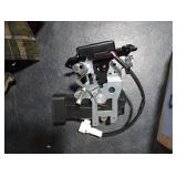 Rear Liftgate Actuator Hatch Trunk Latch Tailgate Lock Assy Replaces for Toyota Sequoia 2001 2002 2003 2004 2005 2006 2007 69301-0C010 64680-0C010 931-861 and 746-848 69150-0C010