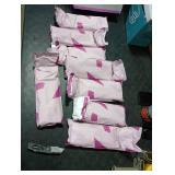 Frida Mom 2-in-1 Postpartum Pads, Absorbent Perineal Ice Maxi Pads, Instant Cold Therapy Packs and Maternity Pad in One