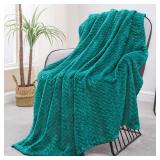 Exclusivo Mezcla Fleece Throw Blanket for Couch, 50x70 Inches Soft Cozy Jacquard Flannel Blankets, Lightweight Fuzzy Plush Warm Throws for Winter, Teal