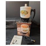 Vintage 1970s Kitchen Appliance Collection - Sears 14-Speed Blender, FryDaddy & Heat&Eat Pot