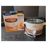 NIB Rival Crock-Pot 1.9L Slow Cooker with Decorative Band and Lid