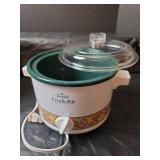 NIB Rival Crock-Pot 1.9L Slow Cooker with Decorative Band and Lid