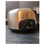 Toastmaster 2-Slice Toaster with 2 Springform Pans