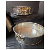 Toastmaster 2-Slice Toaster with 2 Springform Pans