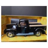 NIB 1940 Ford Pickup 1/24 Diecast Model Car - Red Box Edition