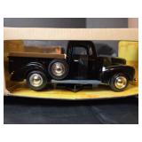 NIB 1940 Ford Pickup 1/24 Diecast Model Car - Red Box Edition
