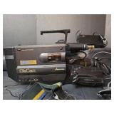 Mitsubishi DiaCam VHS Camcorder 160 Minute