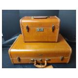 Vintage 1950s  Samsonite Shwayder Bros Train Case Set